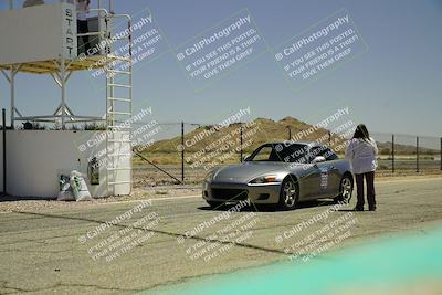 media/May-24-2025-Extreme Speed (Sat) [[067a6f0386]]/Around the Pits/